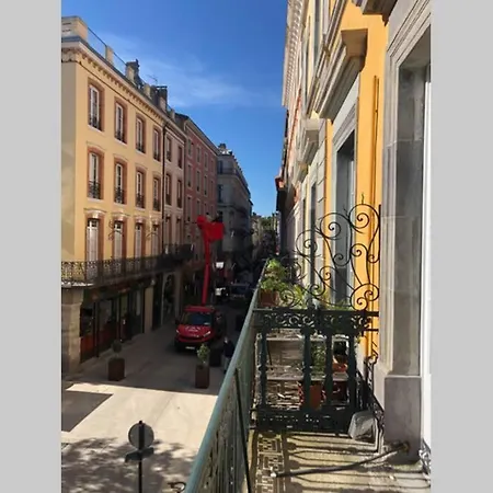 Apartamento Bel appartement situé au cœur de la Bastide à Carcassonne Carcasona