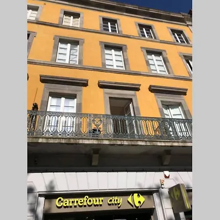 Bel appartement situé au cœur de la Bastide à Carcassonne